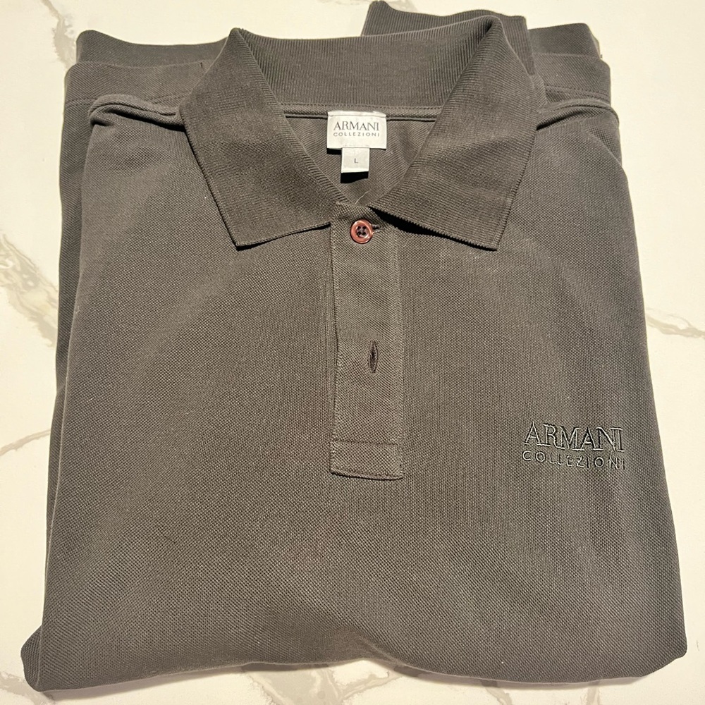 New without tags Armani Collezioni mens khaki shirt